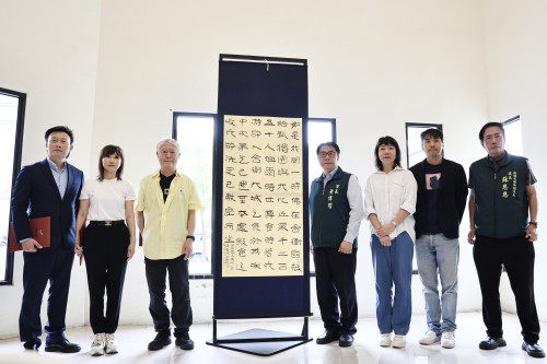 蔣勳義賣書法作品助臺南重建 企業響應助災後復原