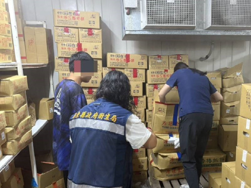 防堵非洲豬瘟  屏東縣衛生局追查物流車貨品流向執行預防性封存