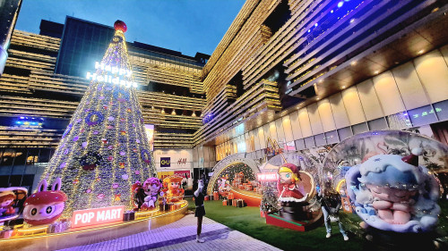  南紡POP MART六大IP首度亮相！點亮繽紛聖誕夜之光