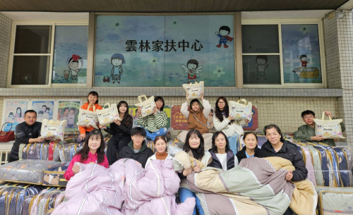 急凍送愛！雲林家扶感謝胡珊珊等善心急援307床棉被