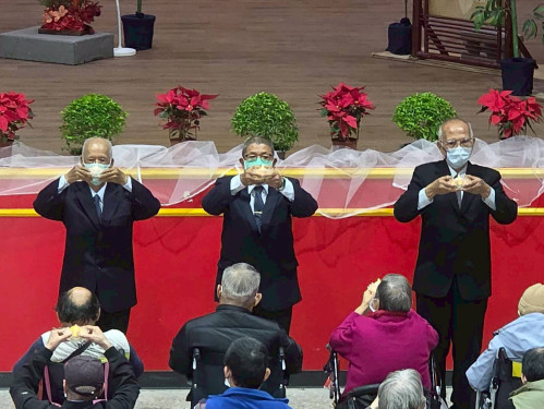 一甲子祝福喜悅 彰化榮家首度與慈濟歲末祝福