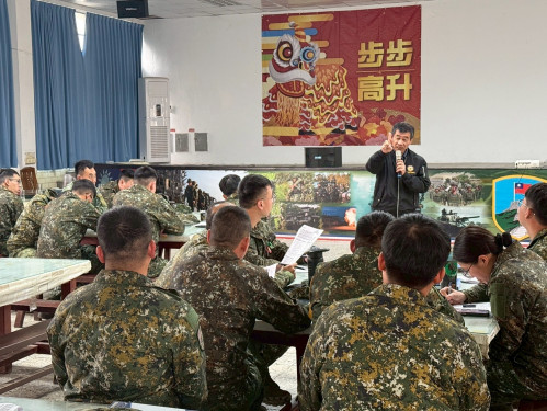 嘉義榮服處營區權益說明  助屆退官兵轉銜職場準備