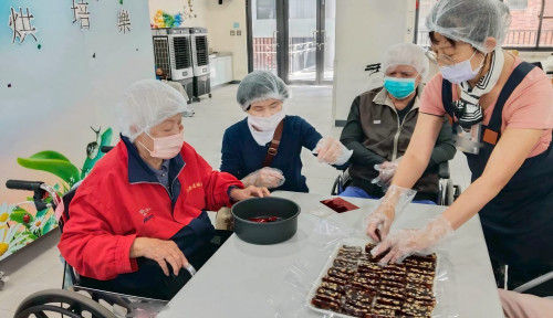樂智住民南棗飄香臺南榮家 手作點心暖滿家