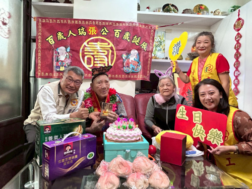 榮民張世柱爺爺紀壽 臺南榮服處百歲賀壽致意