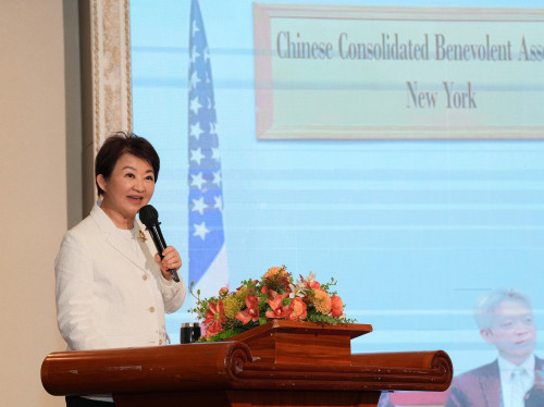 世界中心發光發熱！盧秀燕紐約感性演說 致敬僑胞勇氣與打拚精神