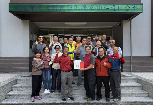 彰化榮家歡送周東文榮退 40年默默奉獻見證歲月