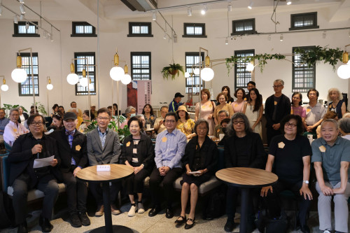 南美館「黑色香格里拉的曙光」張肅肅個展 穿越建築色彩交響