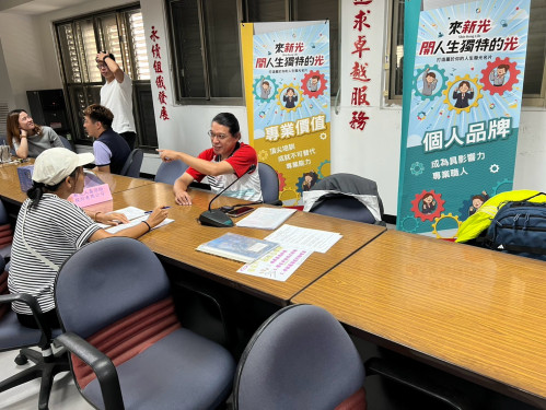 宜蘭榮服處微型徵才 結合產訓合作宣導