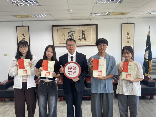嘉藥國考展實力  藥師通過率近全國2倍