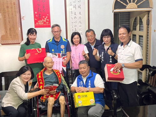 百歲榮民紀壽 雲林縣府攜手榮服處慶生暨重陽敬老