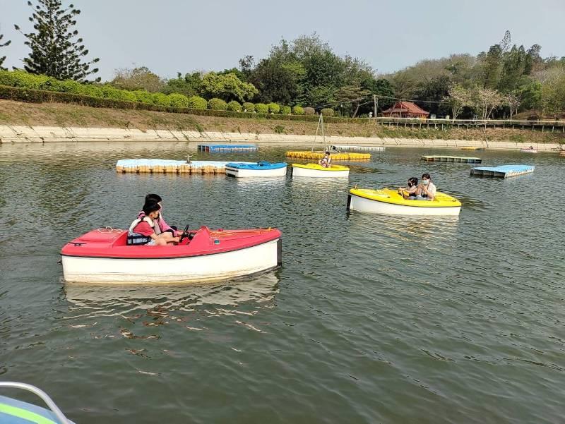 虎頭埤新增水域遊憩設施，持學生證入園半價優惠