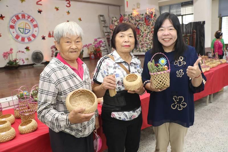 眾能創新協會推傳統竹編藝術 結合美食花藝 用響板演世界名曲