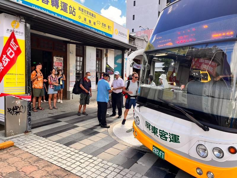 搭客運遊屏東台26線屏鵝公路 賞國境之南景觀