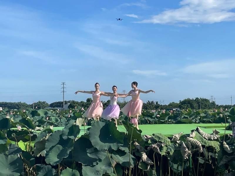 芭蕾舞蓮花！黃偉哲邀民眾親近臺南在地農漁地景藝術文化  