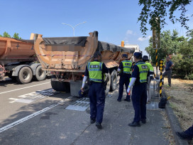 南市檢討大型車事故防制 強化源頭管理查核取締