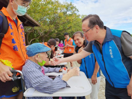 國防大學80位青年學子志願服務　陪伴八德榮家住民長輩青銀共融同樂趣