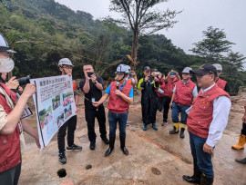 山陀兒颱風重創新北 侯友宜視察災害復原工程