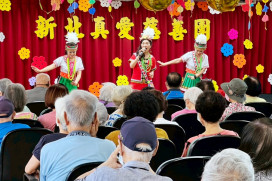 真愛慈善團愛心歌舞獻演　八德榮家住民長輩齊聚共享歡樂時光