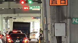 新北市紓解台64下匝道車流 試辦「接中正路內側車道開放右轉建康路」措施