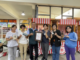 臺南勞工局將晴天坊手工藝品引入德陽艦園區 助弱勢創收