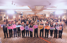 中市府表揚屯區里鄰長及民政人員 霧峰6連霸熱心里長伯獲獎  受矚目