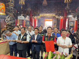 許智傑促成白沙屯媽祖首度南下參與三媽會遶境活動