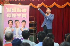 「最強母雞」許智傑左營說明會   強打交通牌爭取藍營票倉