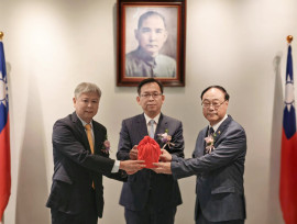 臺灣港務公司新卸任董事長交接   前觀光署長周永暉掌舵港埠發展