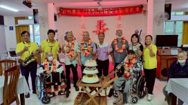 彰化榮家感謝六腳Do薩克斯風樂團為長輩奏出快樂幸福樂章