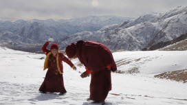 《喇嘛與仁波切》12月感動獻映 柏林影展得獎紀錄片揭轉世活佛尋根之旅