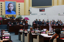 南市議會第10次臨會完成115年度市總預算三讀圓滿閉幕