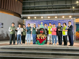 2025 台南聖誕燈節新營燈區點亮 光影市集陪民眾溫暖跨年