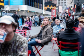 大衛麥肯錫執導《玩命中繼站》揭吹哨者地下世界