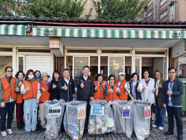 桃市府試推學校垃圾專用袋　蘇俊賓:市府、學校及志工攜手推廣 校園垃圾減量有效降低負擔