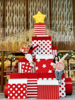 新竹大遠百巨型禮物盒陪你過聖誕　溫暖燈光與節慶主題色呈現節日氛圍