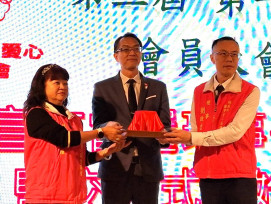 圓夢愛心關懷協會理事長交接　場面溫馨隆重　