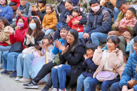 竹市護城河新春選物市集吸引近萬人潮　透過市集強化城市生活場域使用