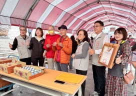 大觀音亭興濟宮寒冬送暖 歲末發放弱勢愛心禮金