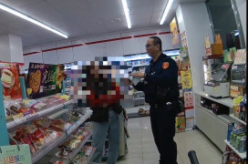 店員機警掃描打詐一點通  枋寮警即時阻詐保積蓄