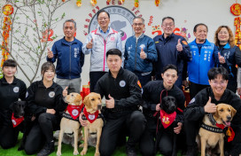 張善政春節前夕慰勉警察同仁及警犬隊　科技智慧城市守護桃園平安
