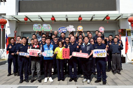 115年春安啟動 康議長攜手議員分組接力走遍各分局 為第一線同仁加油打氣