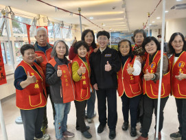 雲林榮服處榮家攜手新春揮毫傳祝福 暖心關懷榮民眷