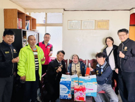 苗栗榮服處感謝桃園海軍士官校友會關懷榮民眷