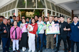 前鎮小港、大旗美新戰力  邱議瑩力挺兩子弟兵投入議員初選