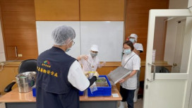 捍衛學童食安！中市跨局處高規格把關校園午餐 193家次稽查、349件抽驗全數合格