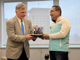 新北分享新北綠色交通成果　再會世界自行車日發起人Dr.Leszek Sibilski