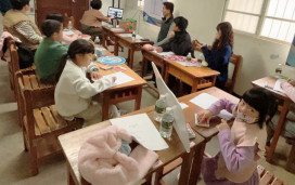 校園舊課桌椅再利用 東勢地政活化百年老屋、打造溫心協商空間