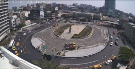 臺南火車站前廣場改造工程第二階段完工 上班日交通順暢