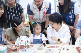 臺中有喜好事花生！龍井親子館開幕 盧秀燕：實現「區區親子館」共創在地幸福
