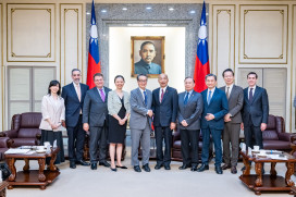 立法院韓國瑜院長接見華府智庫「戰略暨國際研究中心」（CSIS）訪團一行 韓國瑜：跨黨派交流展現台灣民主韌性